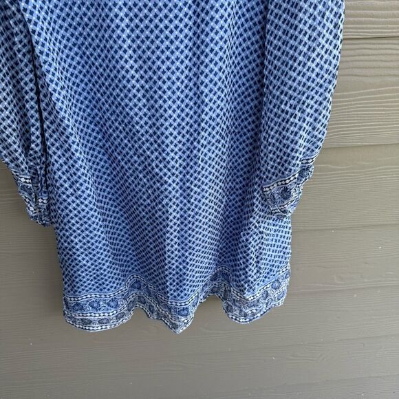 Vineyard Vines silk blend pintuck dress - Picture 7 of 7